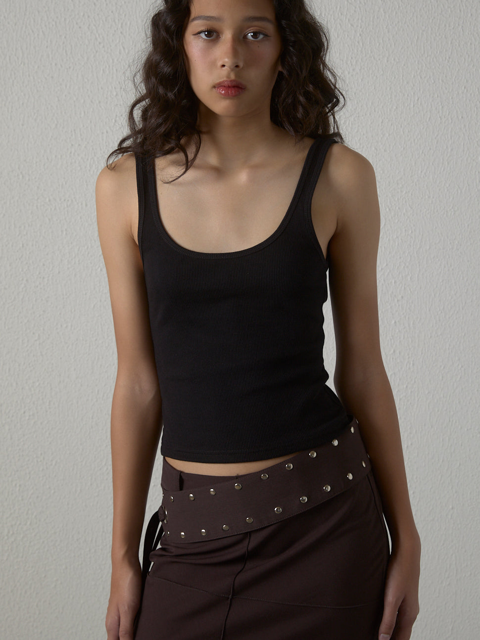 Deep U-neck tank