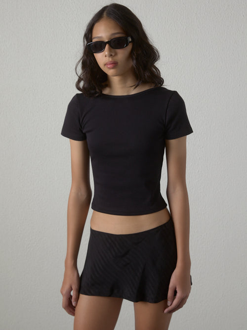 Deep back tee