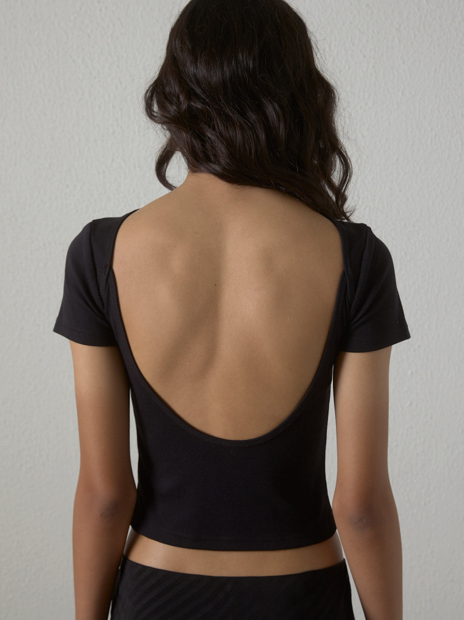 Deep back tee